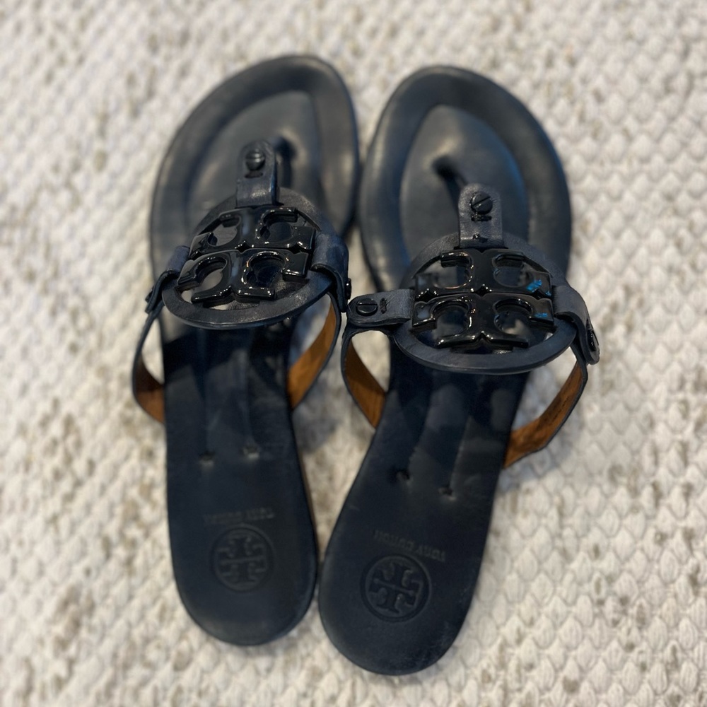 Women’s Tory Burch Miller sandal size 7m navy